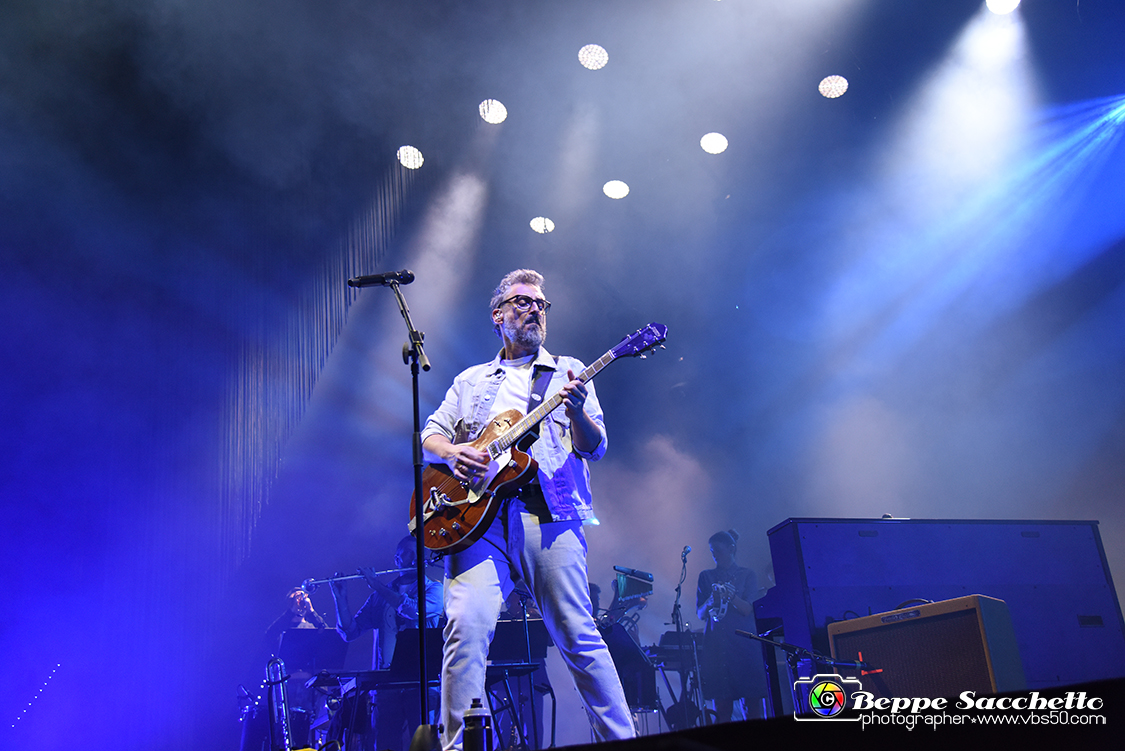 VBS_9386 - Concerto Brunori sas - Tour 2022.jpg